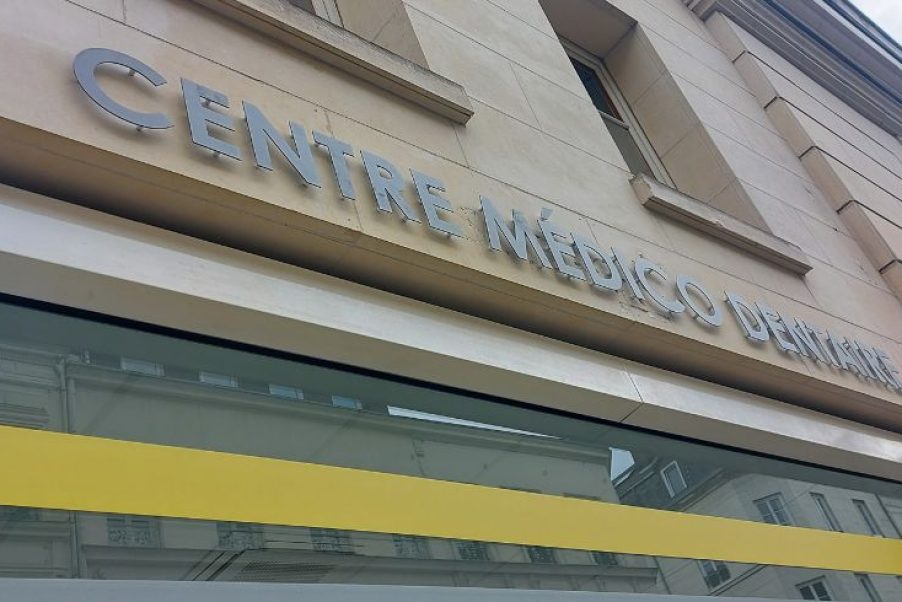 enseigne_vitrophanie